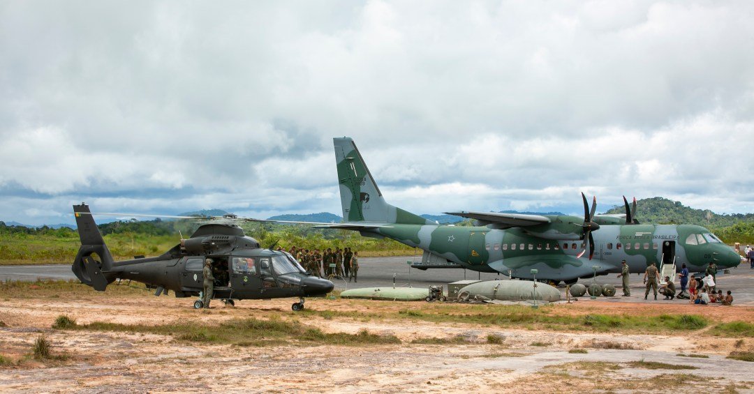 Governo identifica 180 pistas de pouso clandestinas na terra ianomâmi